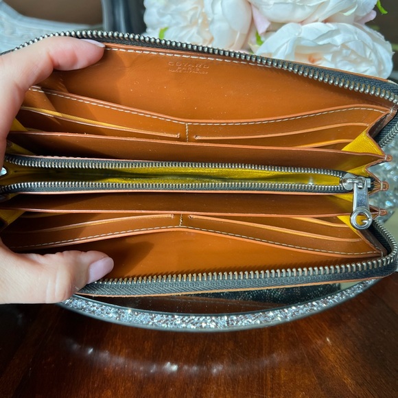 EUC GOYARD WALLET - Picture 2 of 6